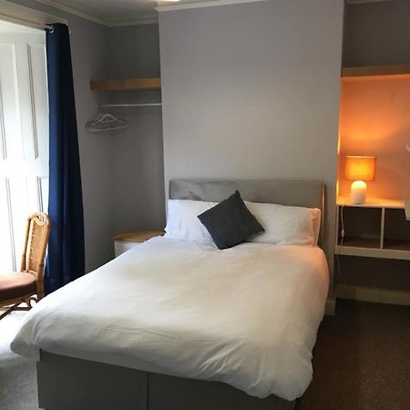 Budget Stay, Shared Guest House, R1 Mount Pleasant Hill 스완지 외부 사진